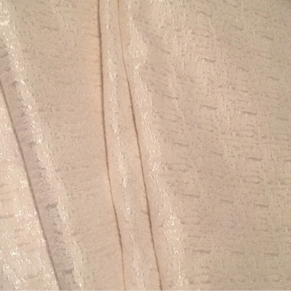Opulent Ann Gish Queen Luxury Duvet Set: Art of Home Fine Linens. Tone-on-Tone
